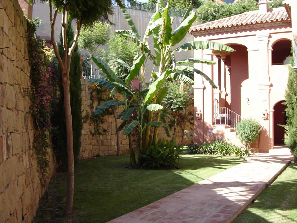 jardin comunidad marbella